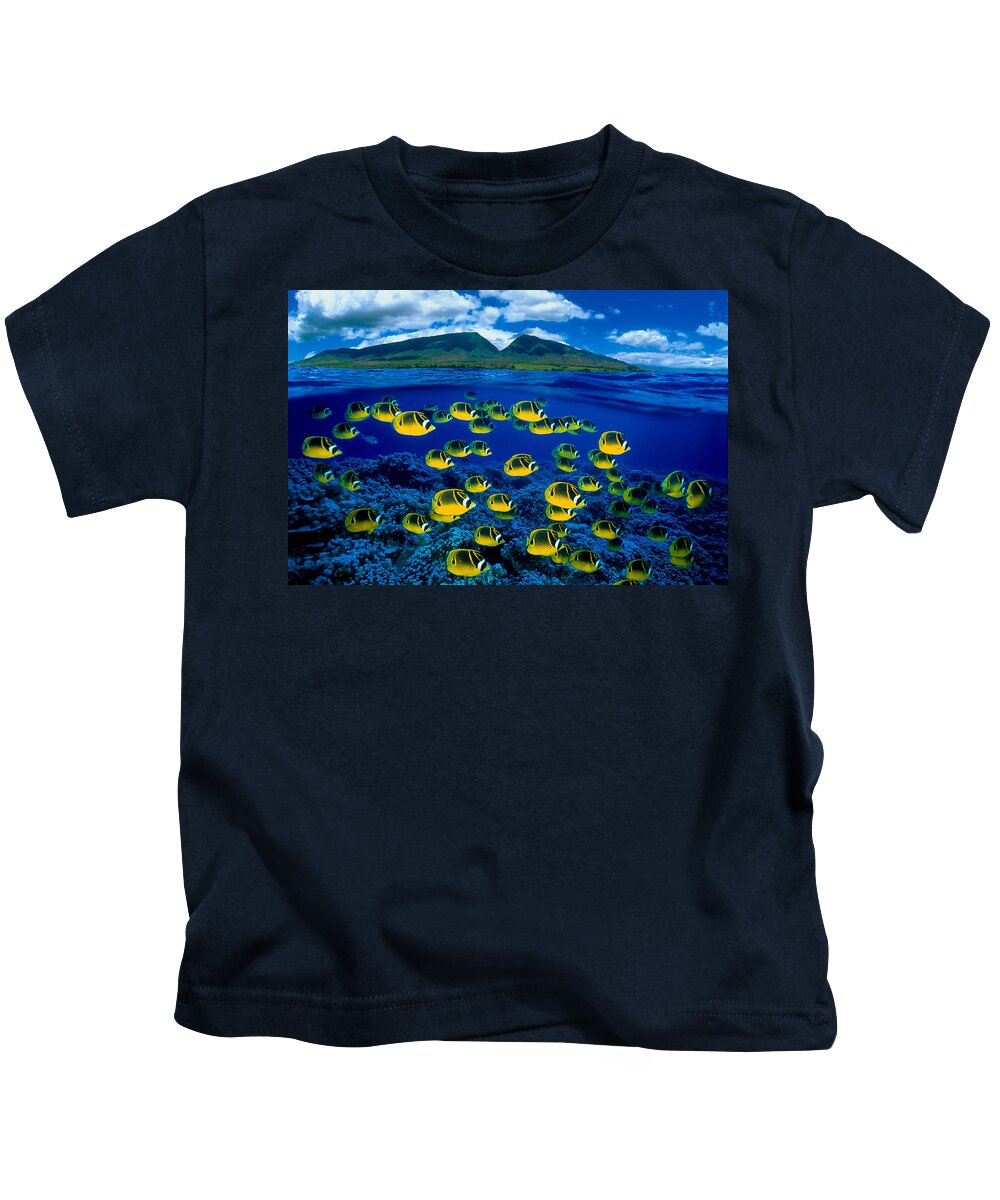 B1929 Kids T-Shirt featuring the photograph Maui Butterflyfish by Dave Fleetham - Printscapes