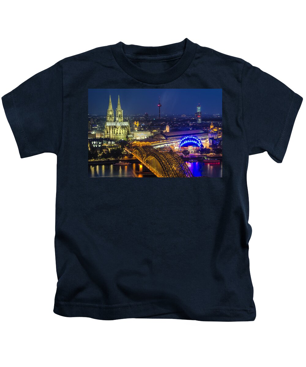 Cologne Kids T-Shirt featuring the photograph Night Falls Upon Cologne 2 by Pablo Lopez