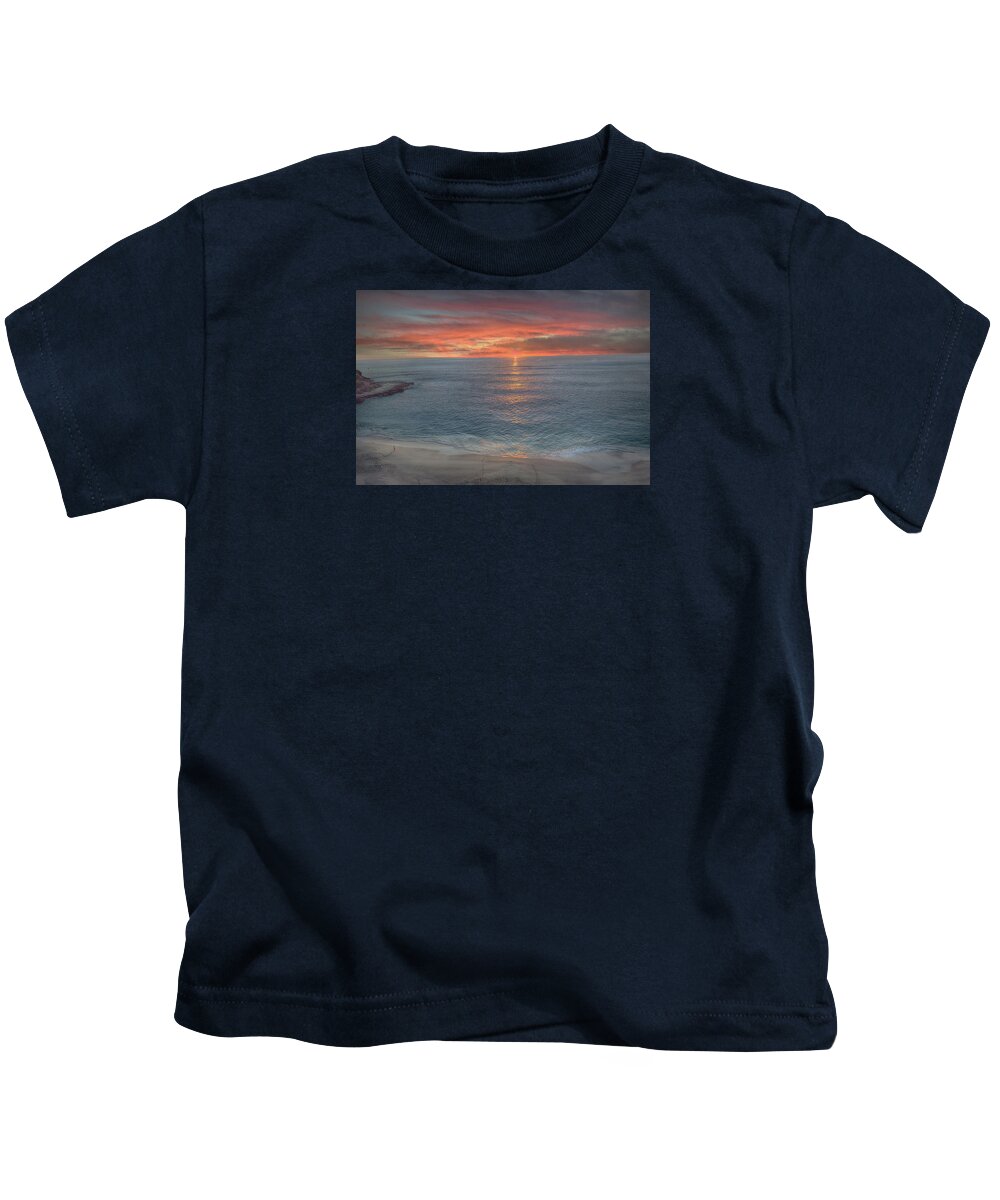 Hawaii Kids T-Shirt featuring the photograph Perfect ending by Patricia Dennis