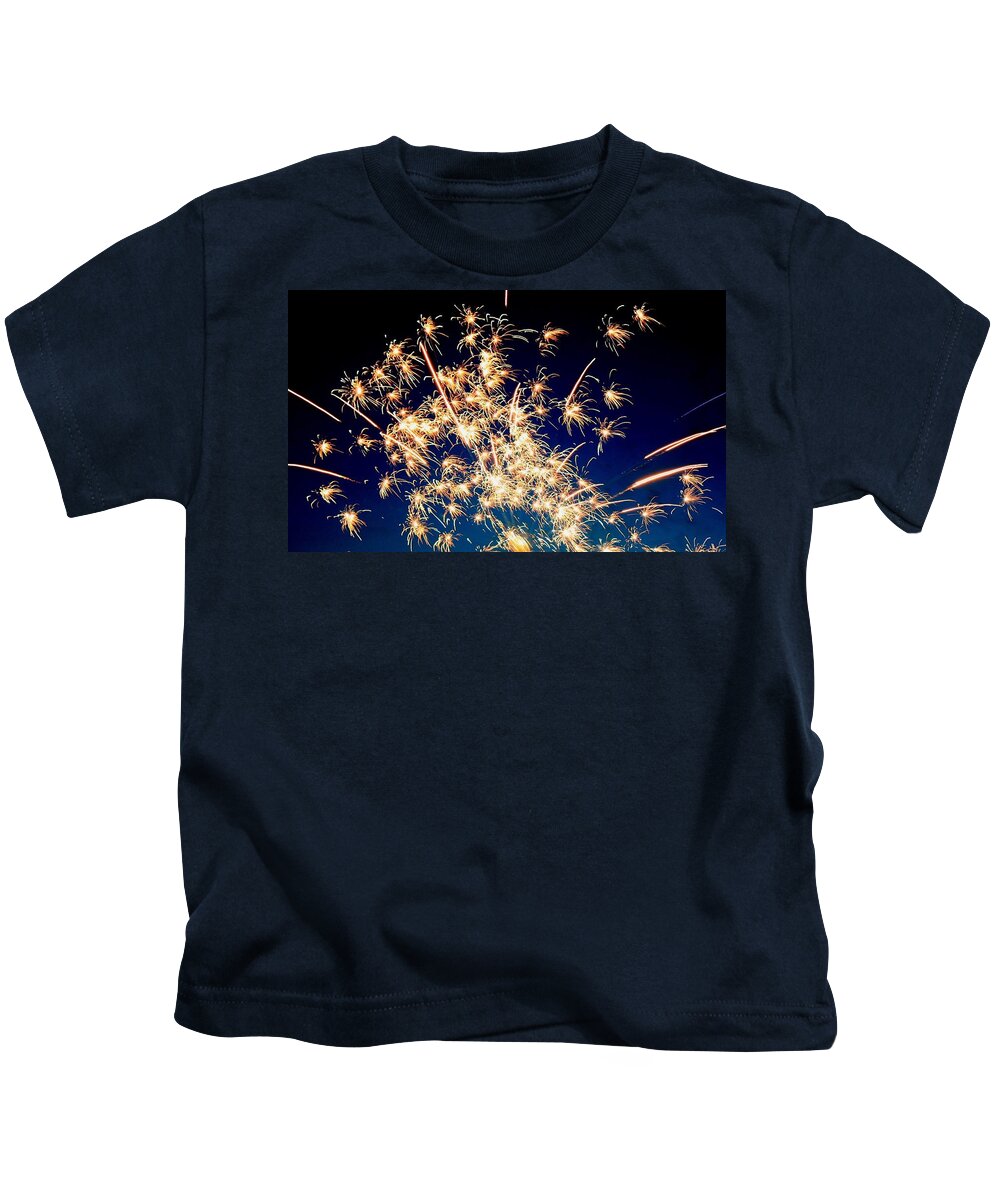Fireworks Kids T-Shirt featuring the photograph Seeing Stars by Harvest Moon Photography By Cheryl Ellis