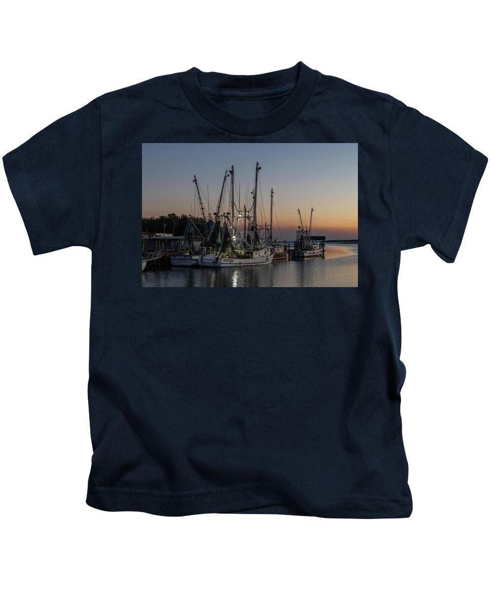 Shem Creek Kids T-Shirt featuring the photograph Evening at Shem Creek by Douglas Wielfaert