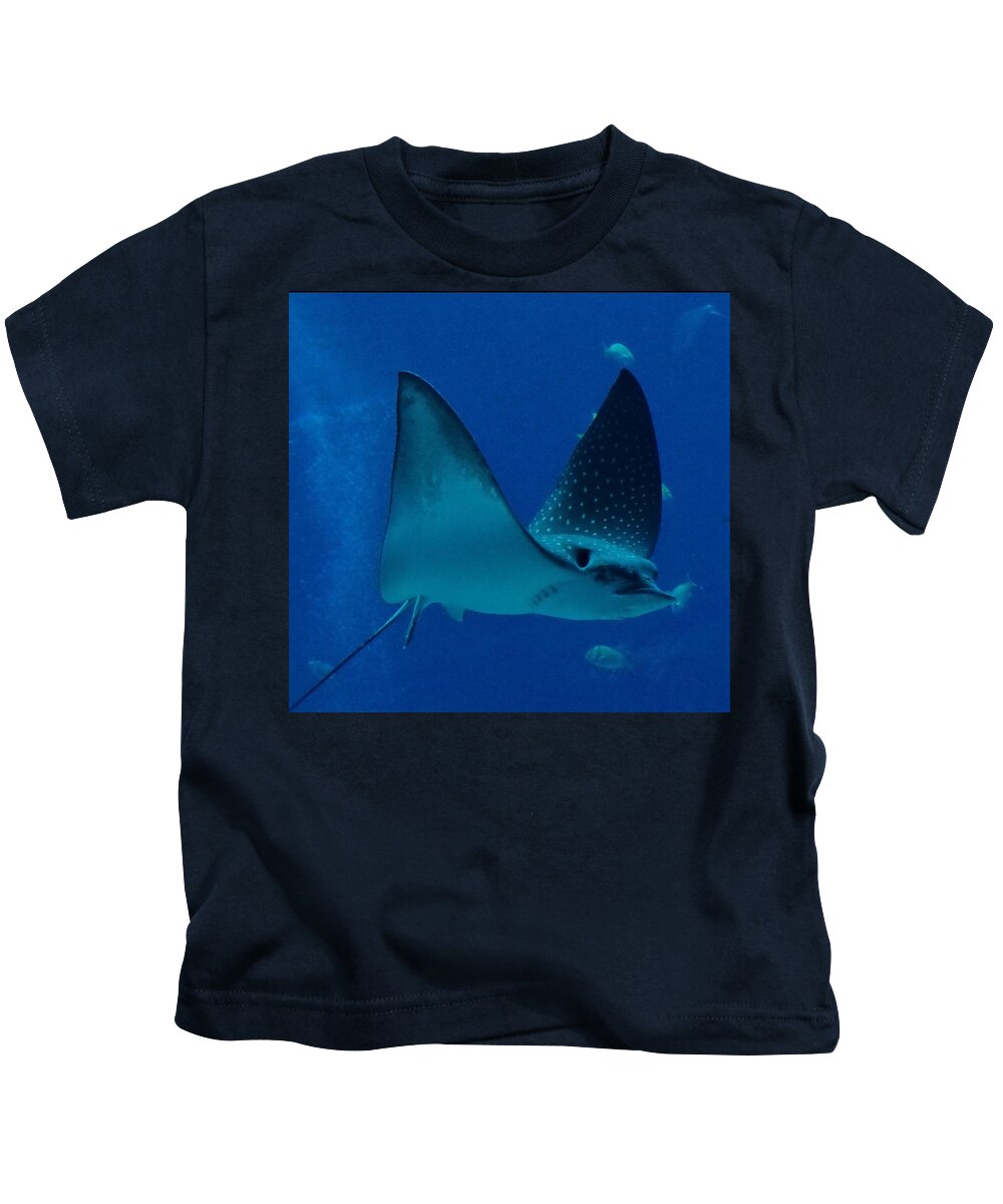 Fish. Stingray Kids T-Shirt featuring the photograph Stingray by Bess Carter