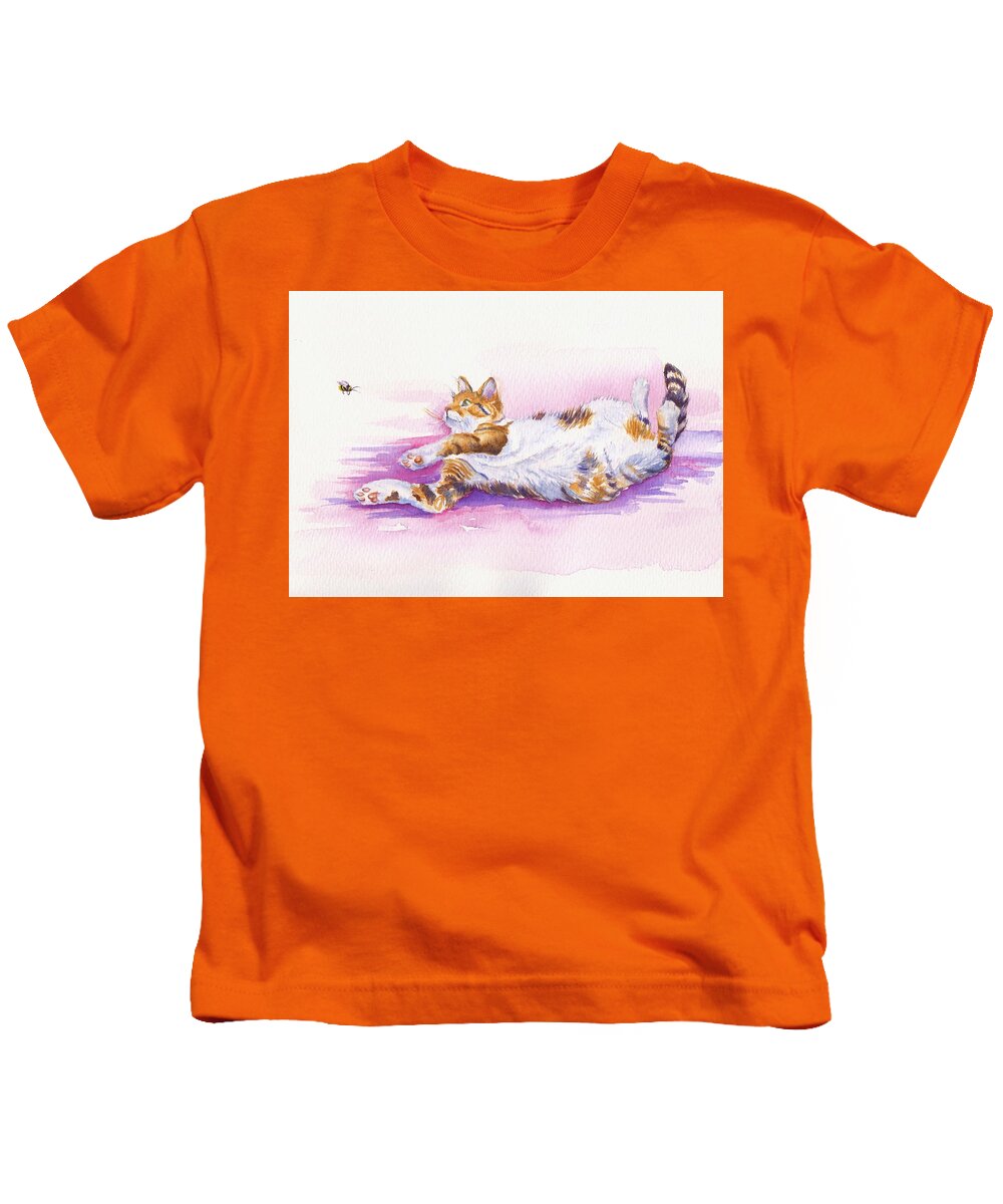 Cat Kids T-Shirt featuring the painting Bee Laid Back by Debra Hall