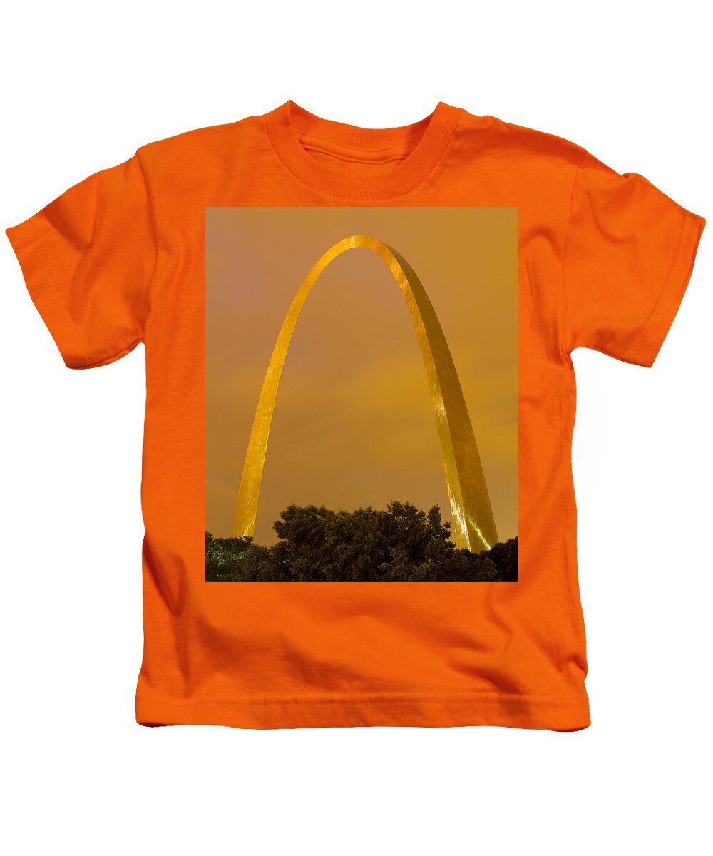 St Louis Kids T-Shirt featuring the photograph The Arch in the glow of St Louis city lights at night by Garry McMichael
