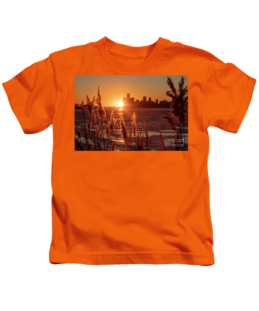Detroit Kids T-Shirt featuring the photograph Detroit River Sunset #3 by Jim West
