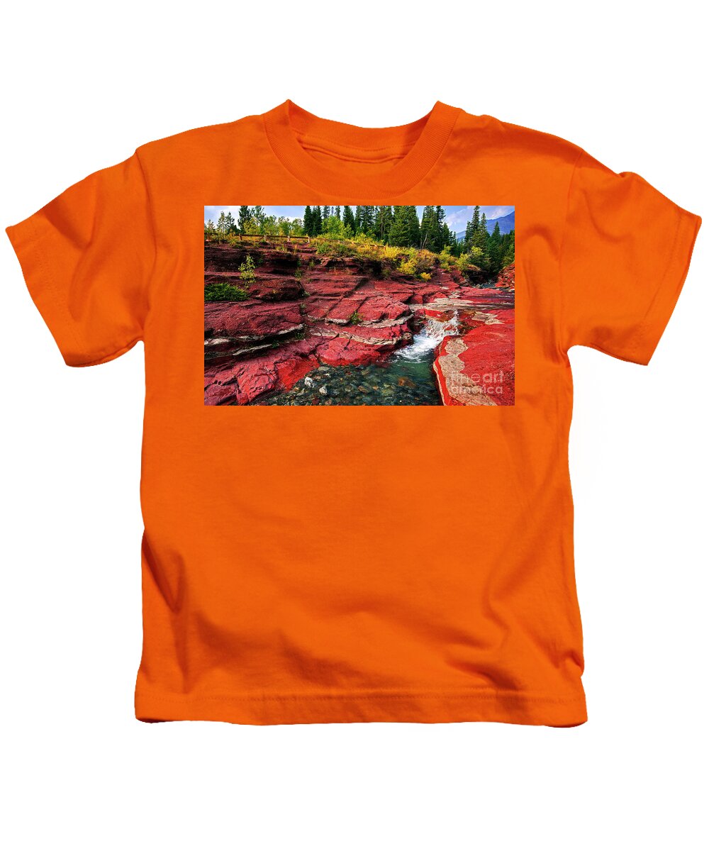 meteor Underholdning det samme Red Rock Canyon, Waterton Lakes National Park, Alberta, Canada Kids T-Shirt  by Yefim Bam - Pixels