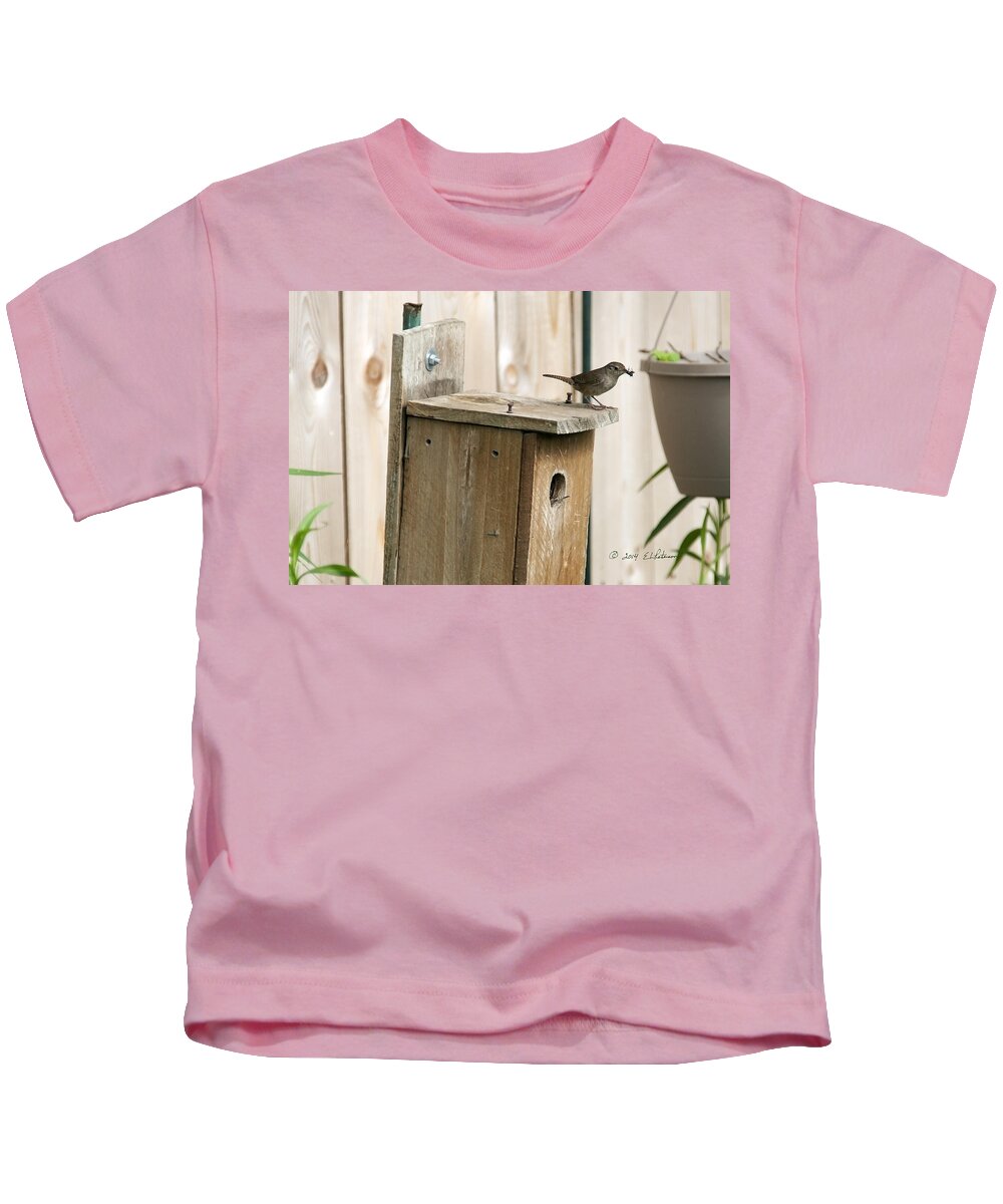 Heron Heaven Kids T-Shirt featuring the photograph House Wren Feeding Time by Ed Peterson
