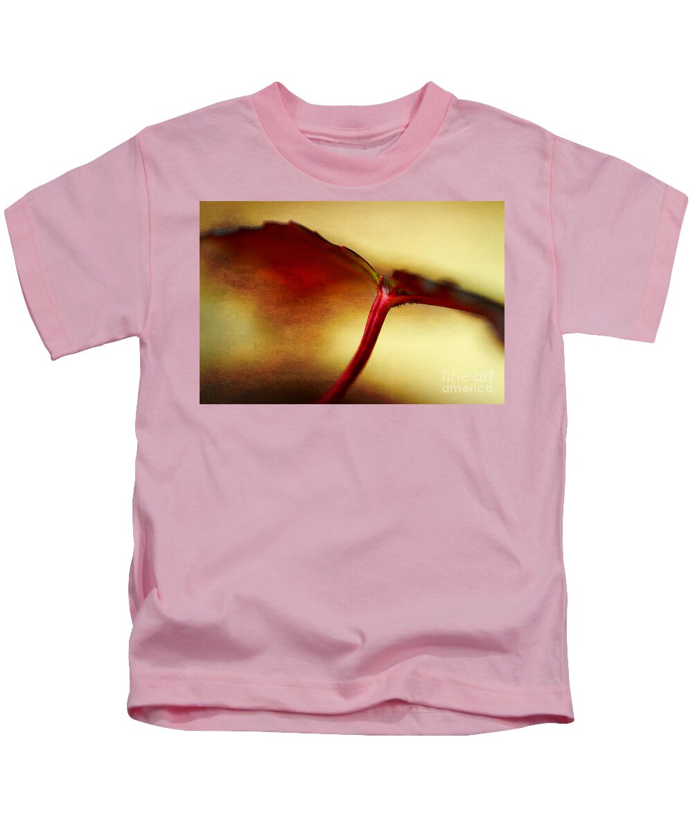 Maple Leaf Kids T-Shirt featuring the photograph Maple Leaf by Michael Eingle