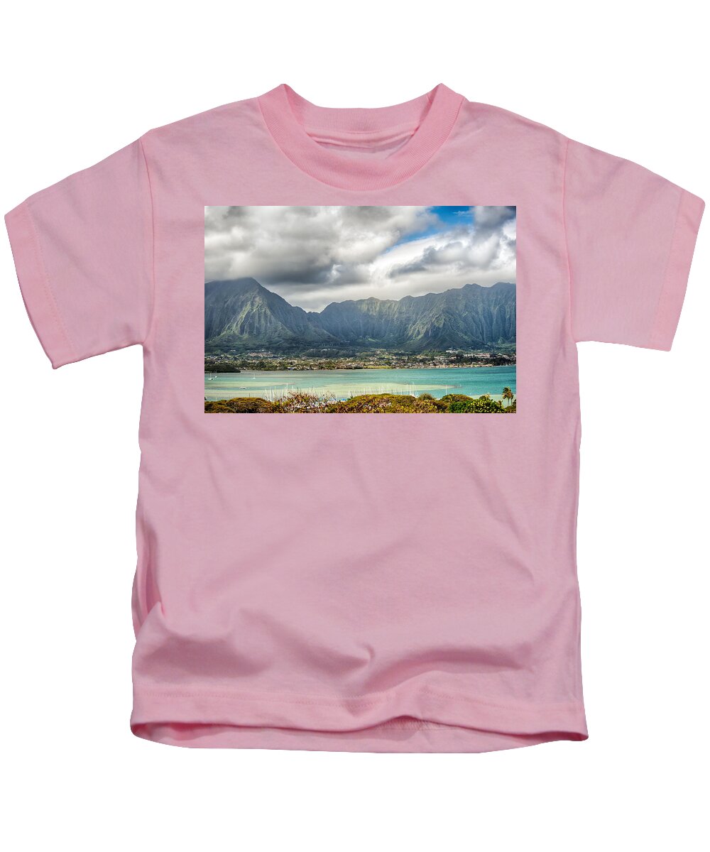 Hawaii Kids T-Shirt featuring the photograph Ko'olau and H-3 in Color by Dan McManus