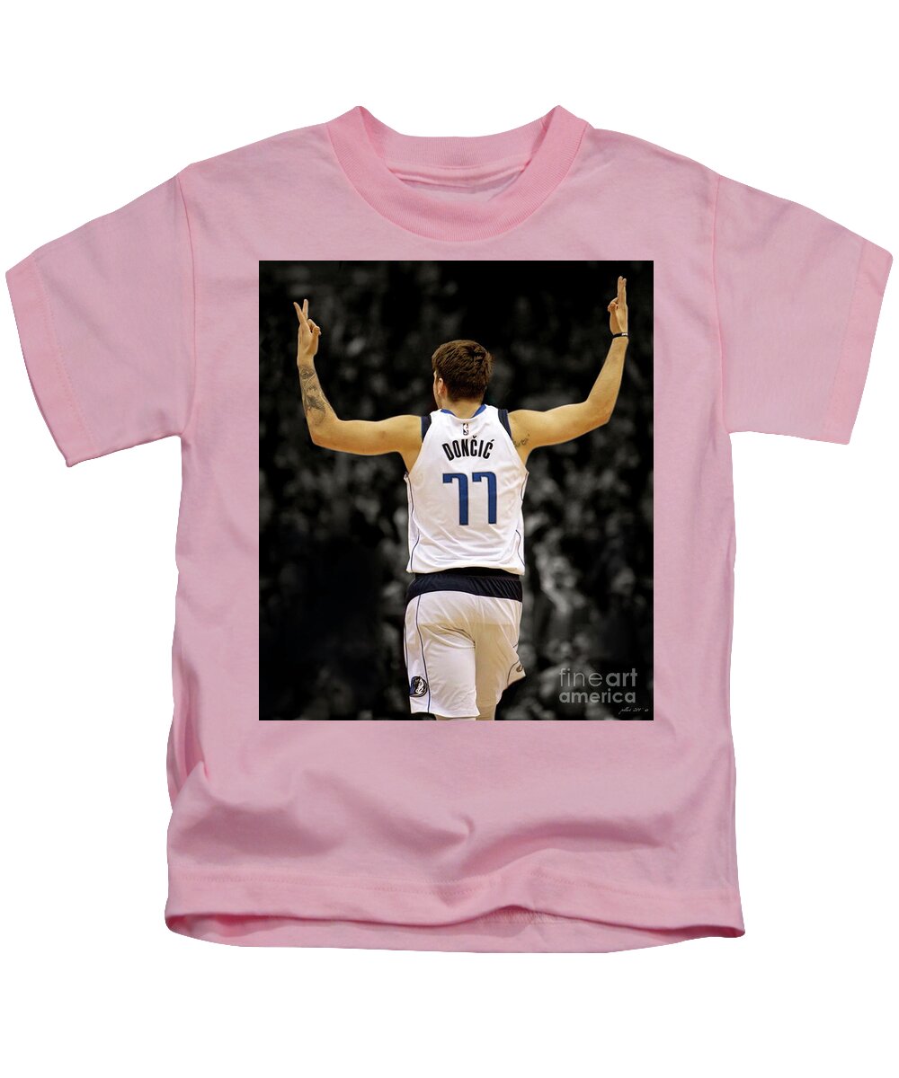 Tee Shirts Luka Doncic Dallas Mavericks Art Basketball