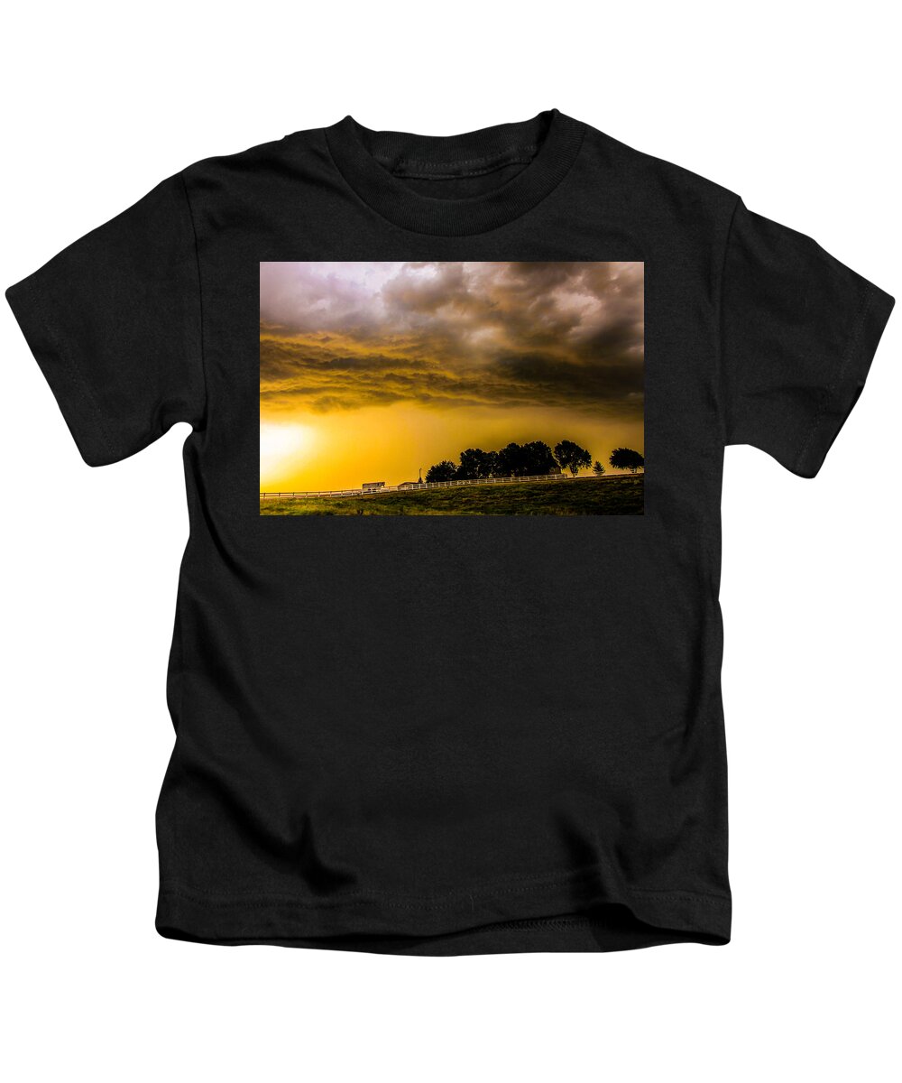 Kearney Nebraska Kids T-Shirt featuring the photograph Late Afternoon Nebraska Thunderstorms #13 by NebraskaSC