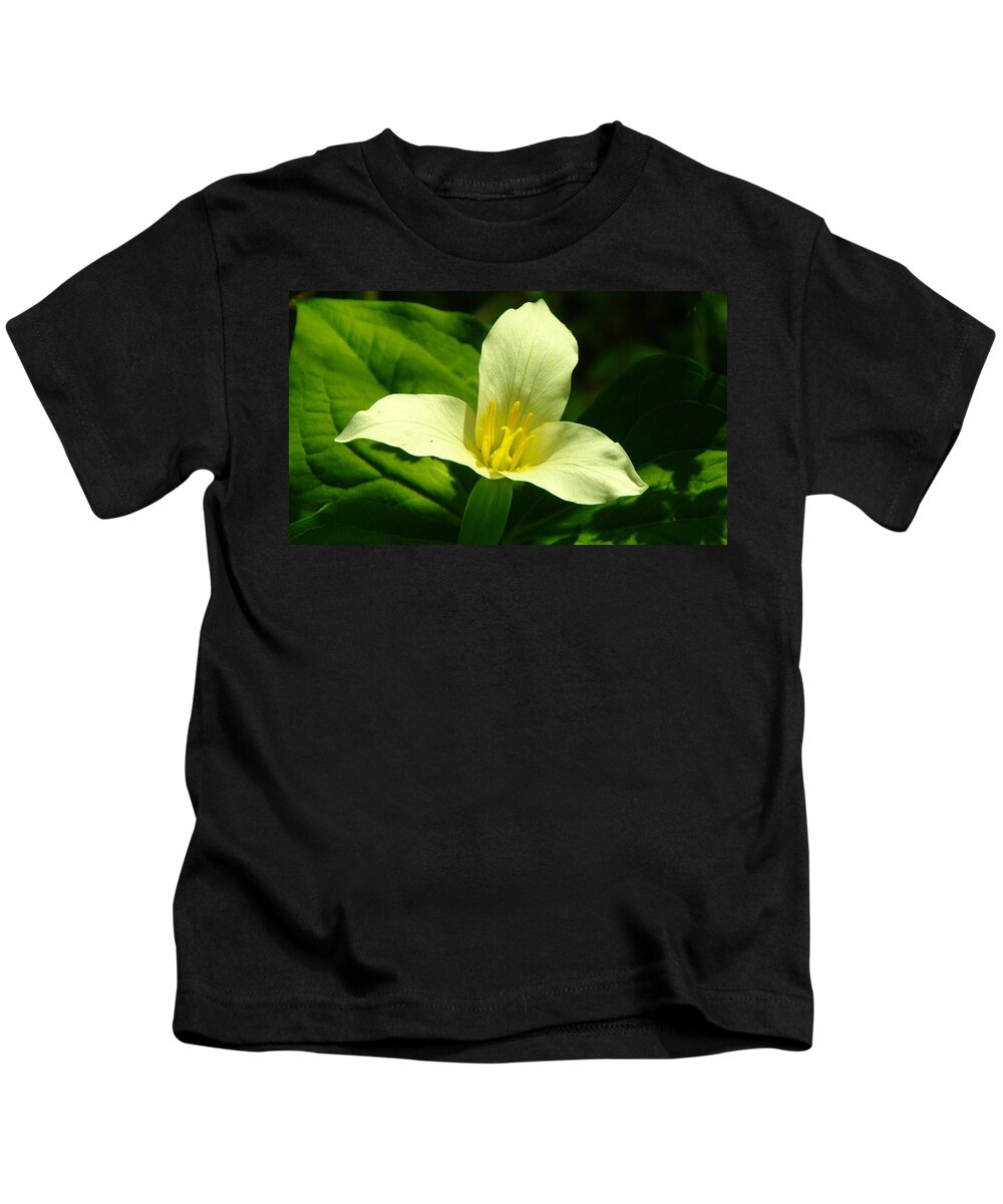 Trillium S Kids T-Shirt featuring the photograph Beauty is a three petaled flower by Jeff Swan
