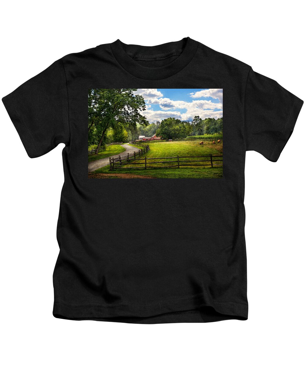 Cow Kids T-Shirt featuring the photograph Country - The pasture by Mike Savad