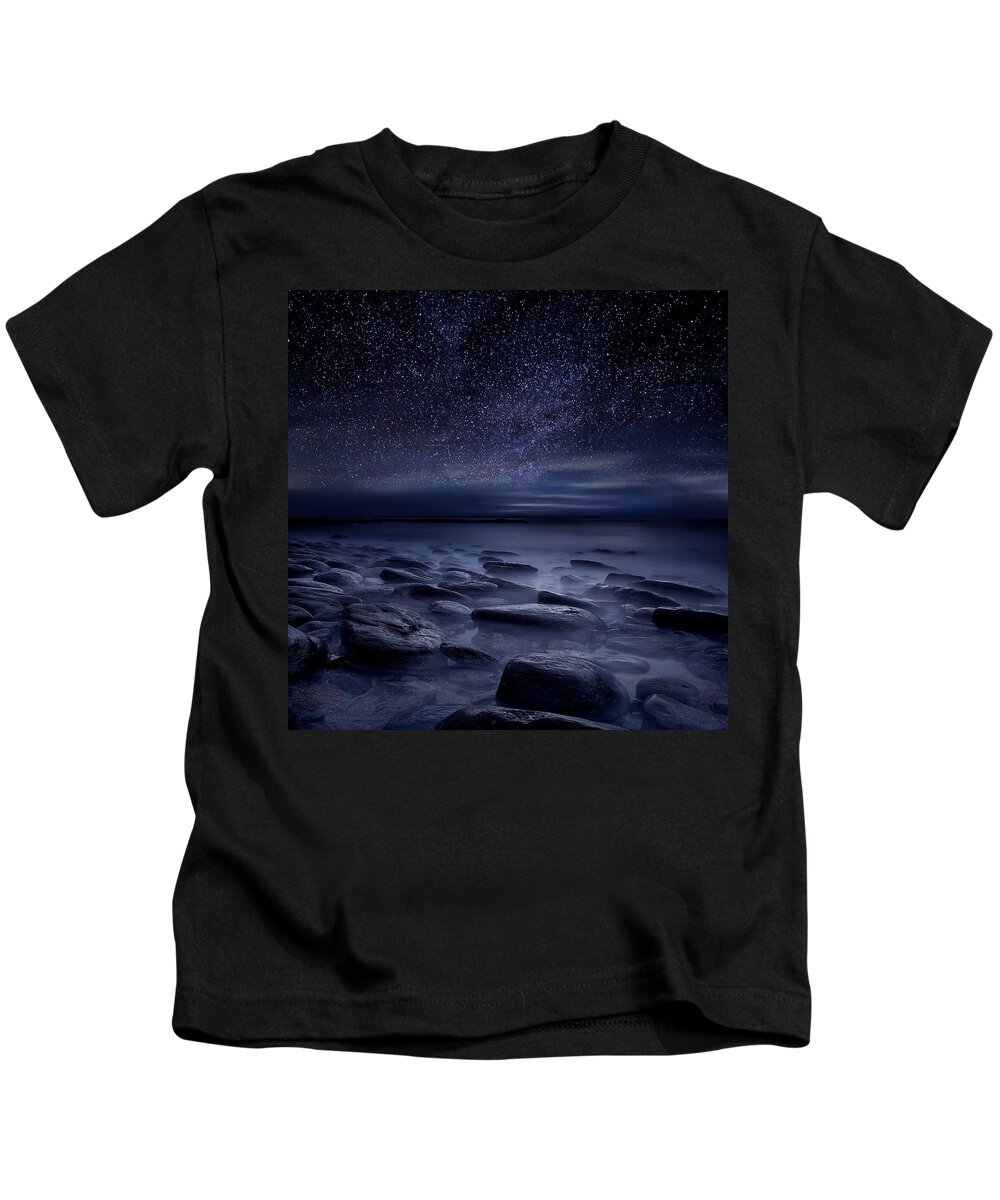 Night Kids T-Shirt featuring the photograph Echoes of the unknown by Jorge Maia