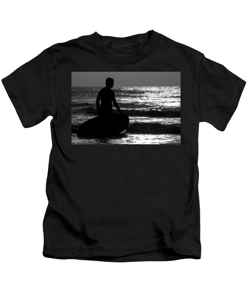 Florida Kids T-Shirt featuring the photograph First Wave by Stefan Mazzola
