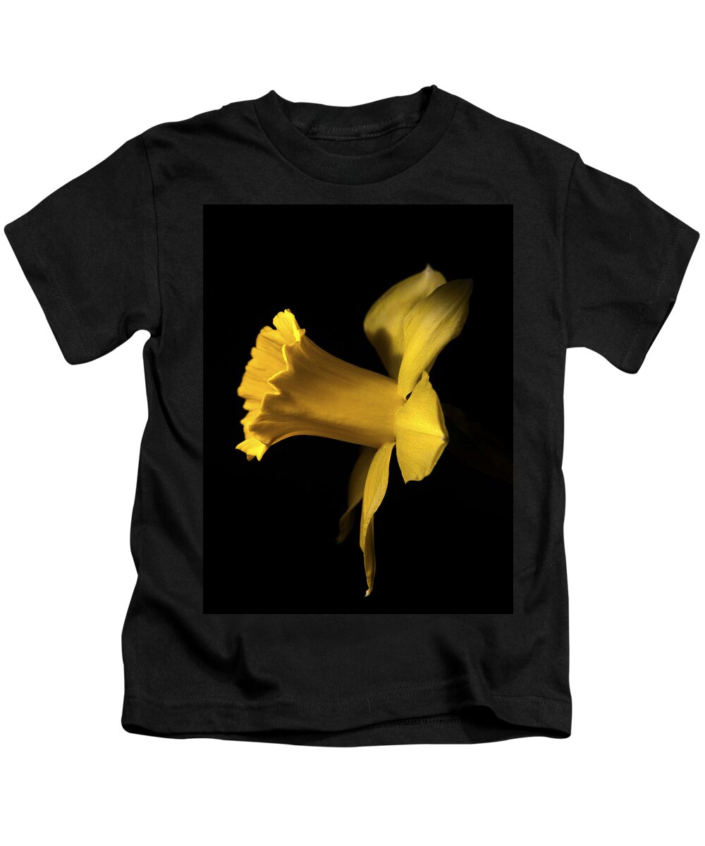 Daffodils Kids T-Shirt featuring the photograph I'm ready for my closeup by Joe Schofield