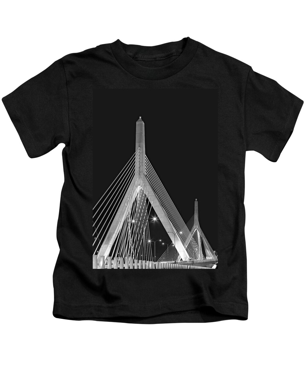 Zakim Kids T-Shirt featuring the photograph Leonard P. Zakim Bunker Hill Memorial Bridge BW II by Susan Candelario