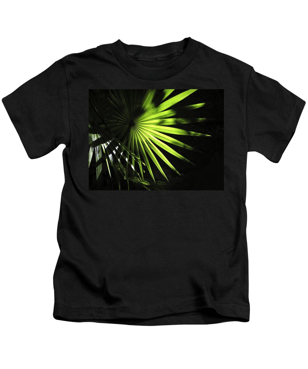 Palmetto Kids T-Shirt featuring the photograph Palmetto and Rays by Marilyn Hunt