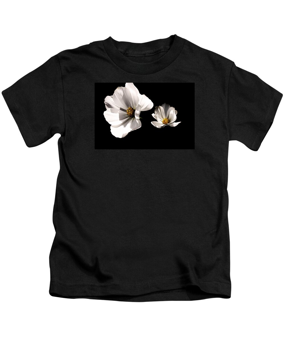 Coreopsis Kids T-Shirt featuring the photograph Pure And Simple by Susan McMenamin