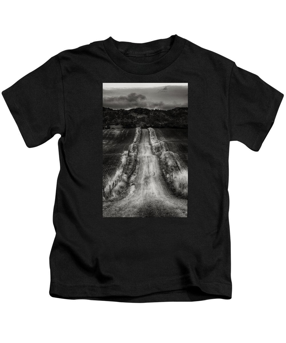Road Kids T-Shirt featuring the photograph Road Into The Hills by Robert Woodward
