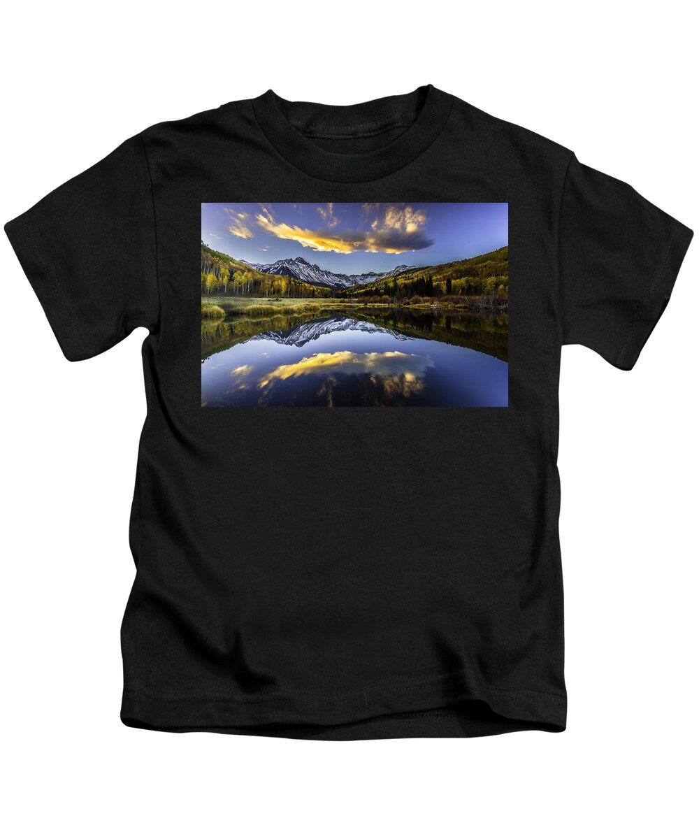 Nature Kids T-Shirt featuring the photograph San Juan's Fire in the Sky by Steven Reed