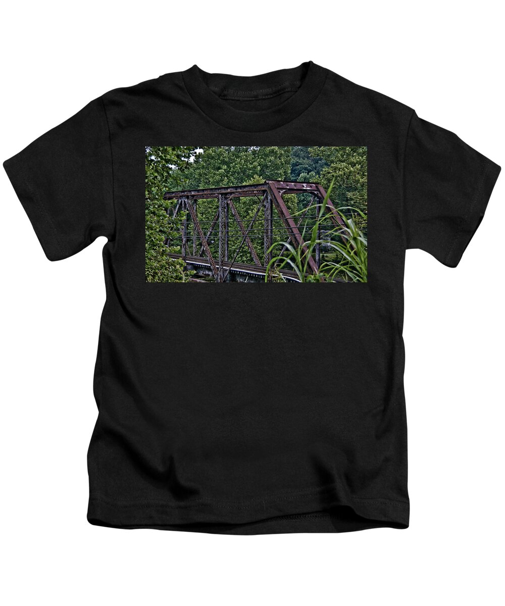 Brush Kids T-Shirt featuring the photograph Train Trestle by Chauncy Holmes