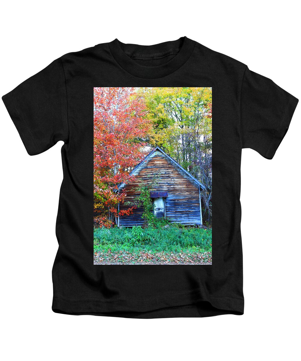 Houses Kids T-Shirt featuring the photograph Two Tone Shack by Jennifer Robin