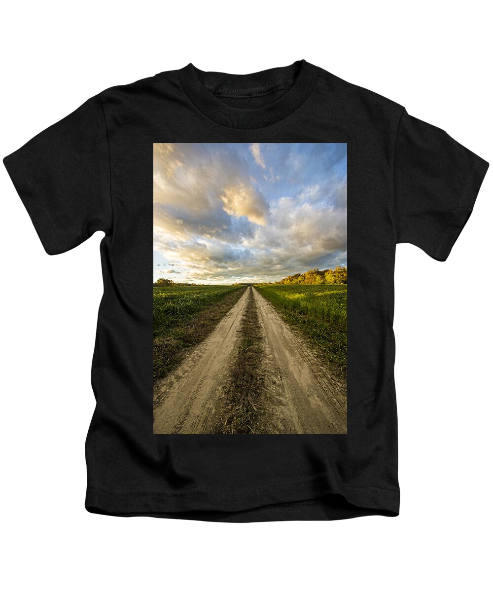 Farm Kids T-Shirt featuring the photograph Vanishing Point by Robert Seifert