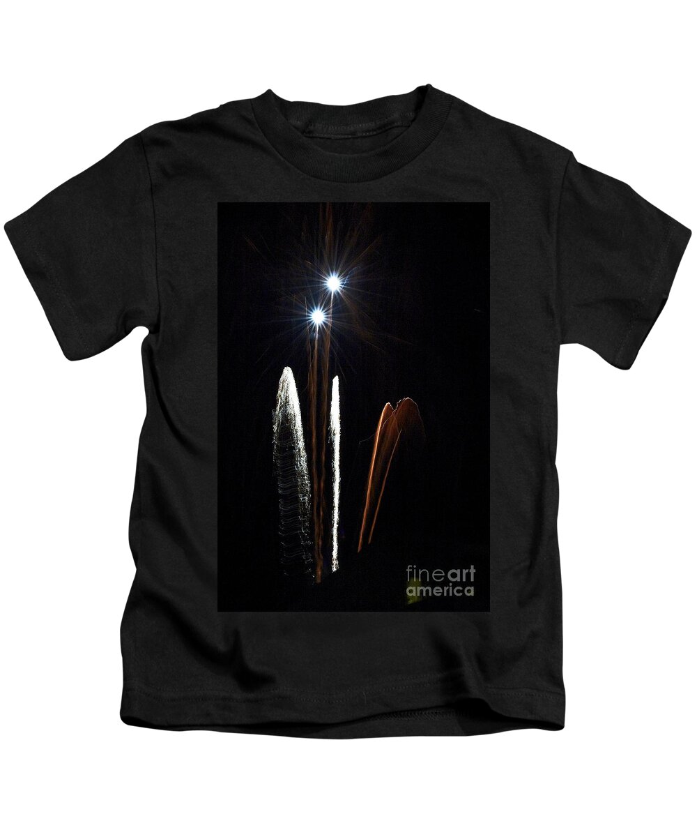 Fireworks Kids T-Shirt featuring the photograph Air Fire One by Agusti Pardo Rossello
