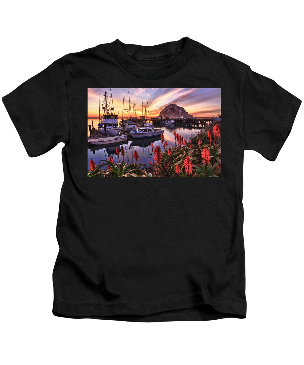 Sunset Kids T-Shirt featuring the photograph Beautiful Morro Bay by Beth Sargent