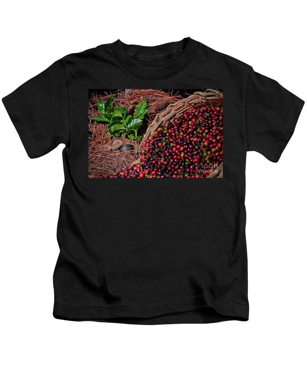 Bean Kids T-Shirt featuring the photograph Coffee Culture in Sao Paulo - Brazil #8 by Carlos Alkmin