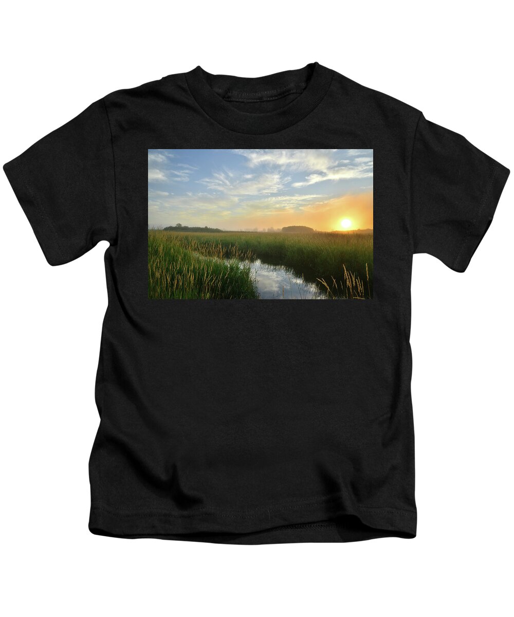 Illinois Kids T-Shirt featuring the photograph Sunrise at Glacial Park #2 by Ray Mathis
