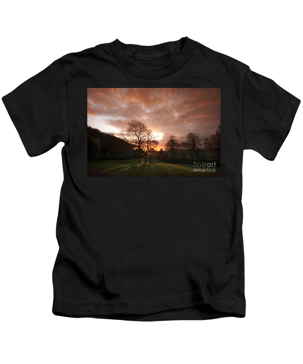 Shire Kids T-Shirt featuring the photograph The Sunset #3 by Ang El