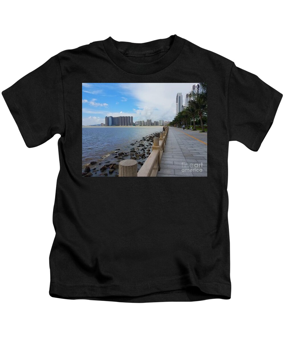 City Landscape Kids T-Shirt featuring the photograph Along The Beach Way by Jane Powell