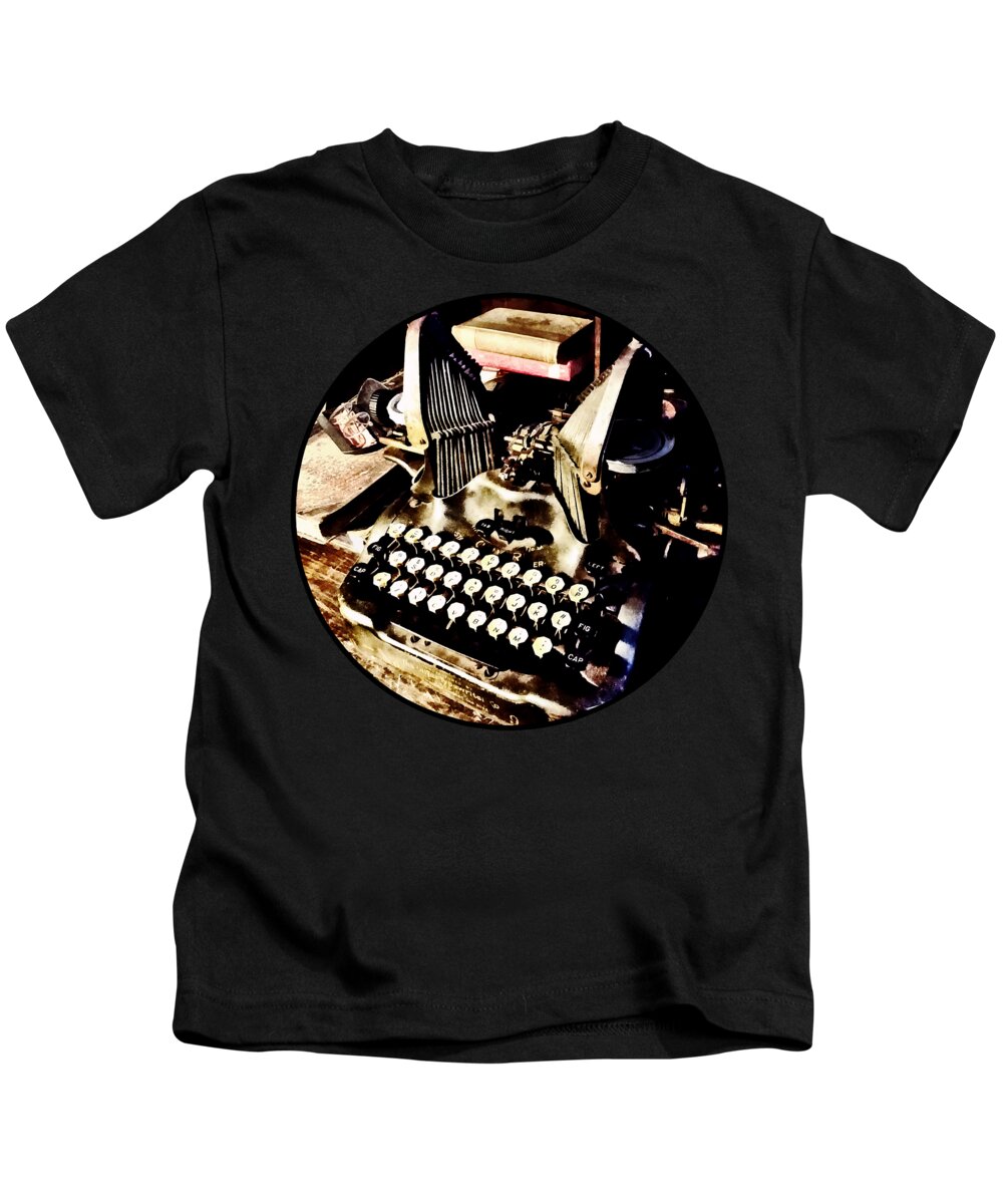 Typewriter Kids T-Shirt featuring the photograph Antique Typewriter Oliver #9 by Susan Savad