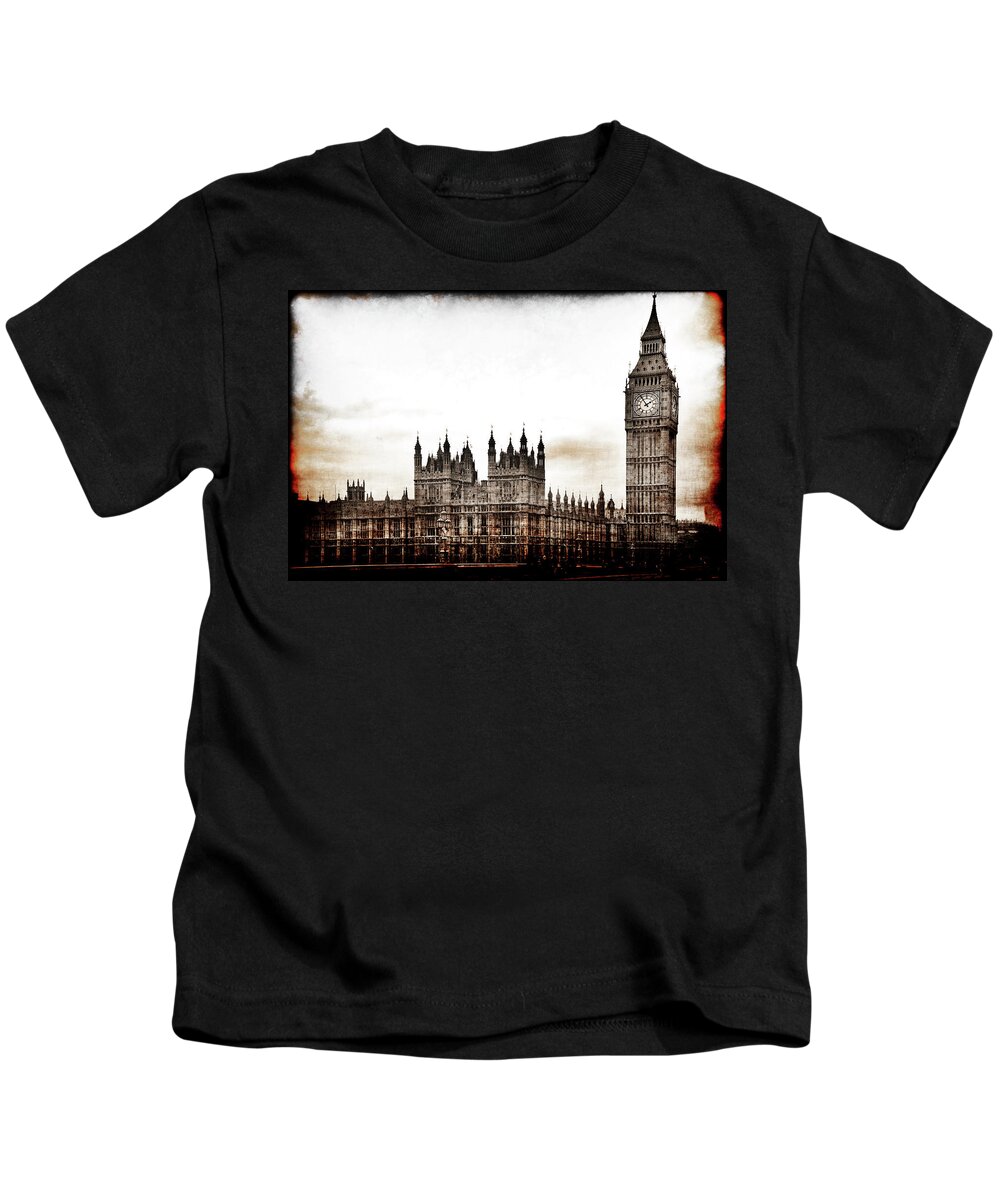 Pictorial Kids T-Shirt featuring the photograph Big Bend and the Palace of Westminster by Jennifer Wright