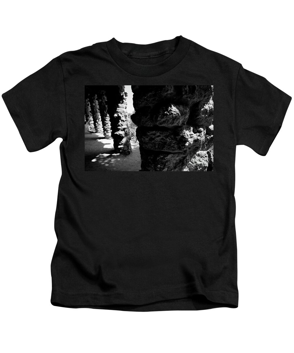 Columns Kids T-Shirt featuring the photograph Columns of the Park Guell by Agusti Pardo Rossello
