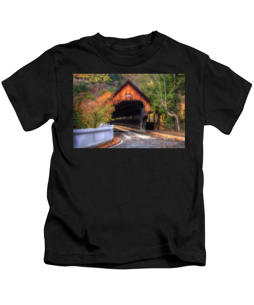 Woodstock Vermont Kids T-Shirt featuring the photograph Covered Bridge in Autumn - Woodstock Vermont by Joann Vitali