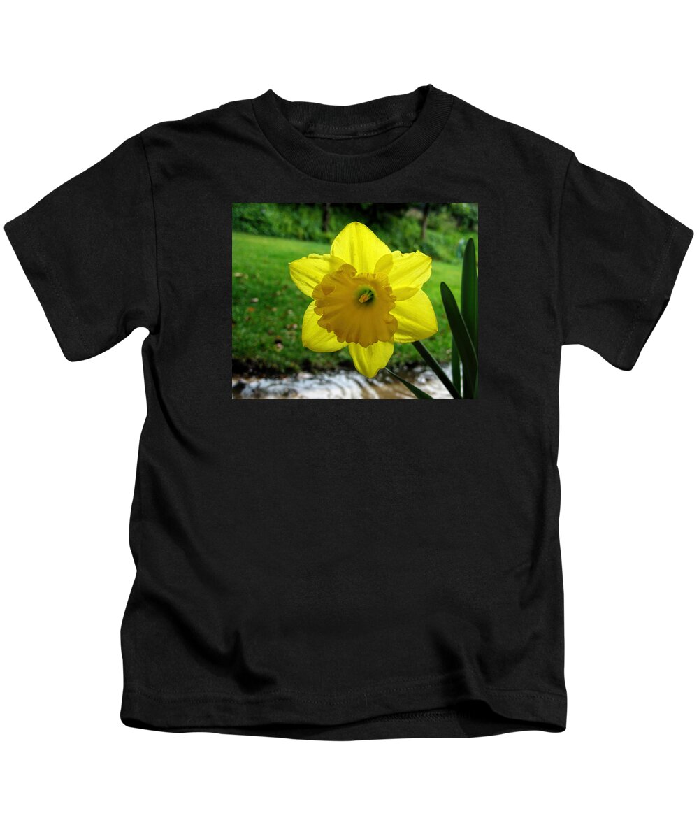 Rain Kids T-Shirt featuring the photograph Daffodile in the Rain by Dorothy Cunningham