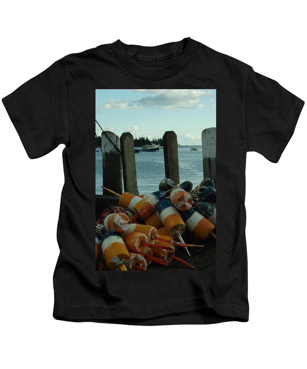 Seascape Kids T-Shirt featuring the photograph End Of Season At Owls Head by Doug Mills