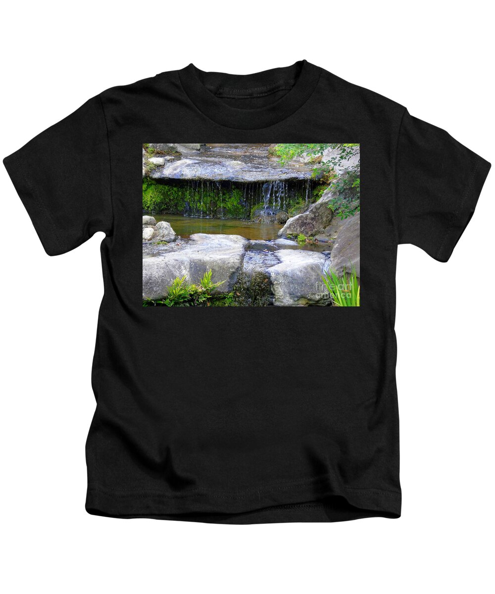 Waterfall Kids T-Shirt featuring the photograph Fountain In A Japanese Garden by Susan Lafleur