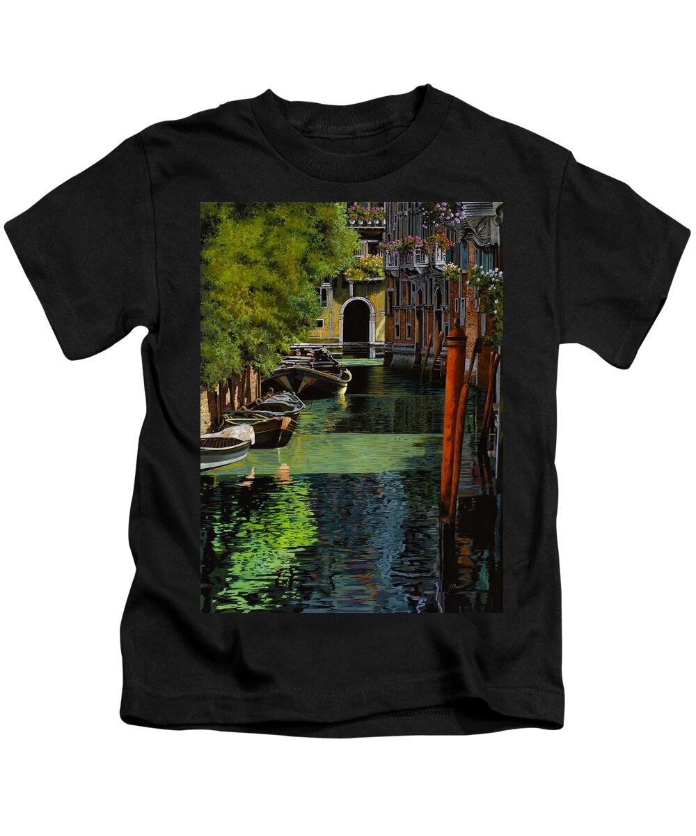 Venice Kids T-Shirt featuring the painting il palo rosso a Venezia by Guido Borelli