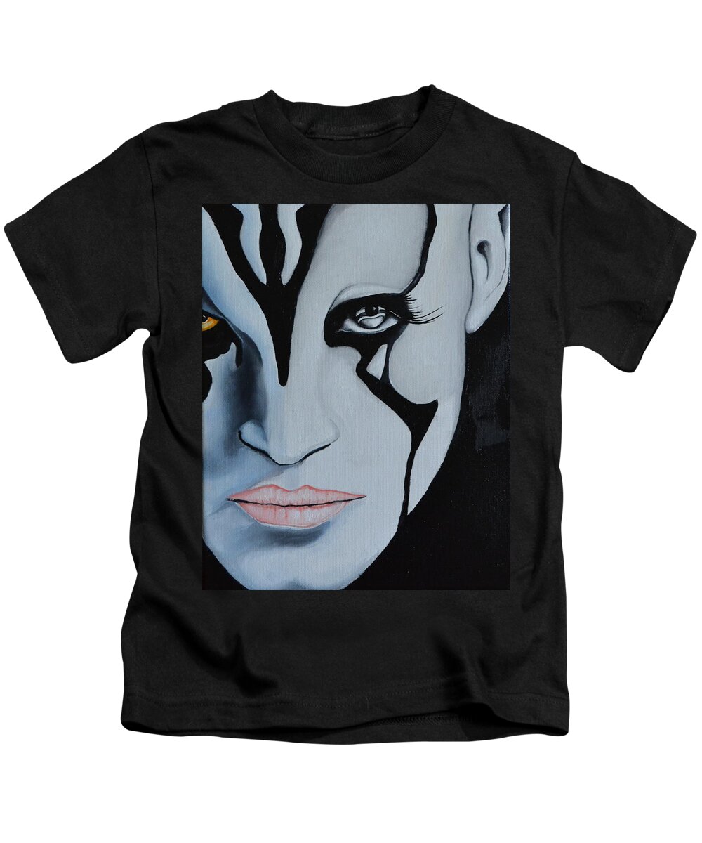 A Portrait Of Jaylah From The Movie Star Trek Beyond. I Painted Half Of Her Face In Black And White And The Other Half In Color. The Painting Was Done With Oil Paint And Treated With A Coating To Preserve The Colors. This Original Painting Is Very Affordable And Would Please Sci-fly Fans. Kids T-Shirt featuring the photograph Jaylah by Martin Schmidt
