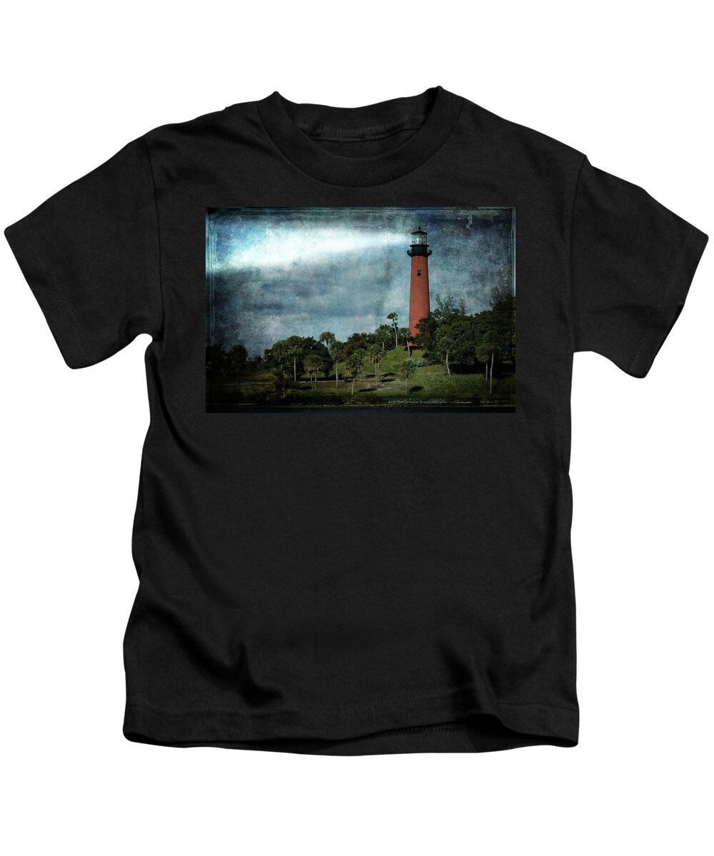 Lighthouse Kids T-Shirt featuring the photograph Jupiter Lighthouse-2a by Rudy Umans