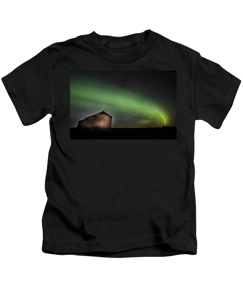 Aurora Kids T-Shirt featuring the photograph Northern Lights Saskatchewan Canada by Mark Duffy