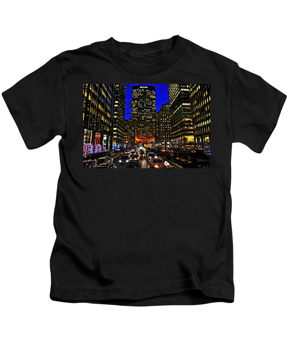 Park Avenue Kids T-Shirt featuring the photograph Park Avenue at Night by Randy Aveille