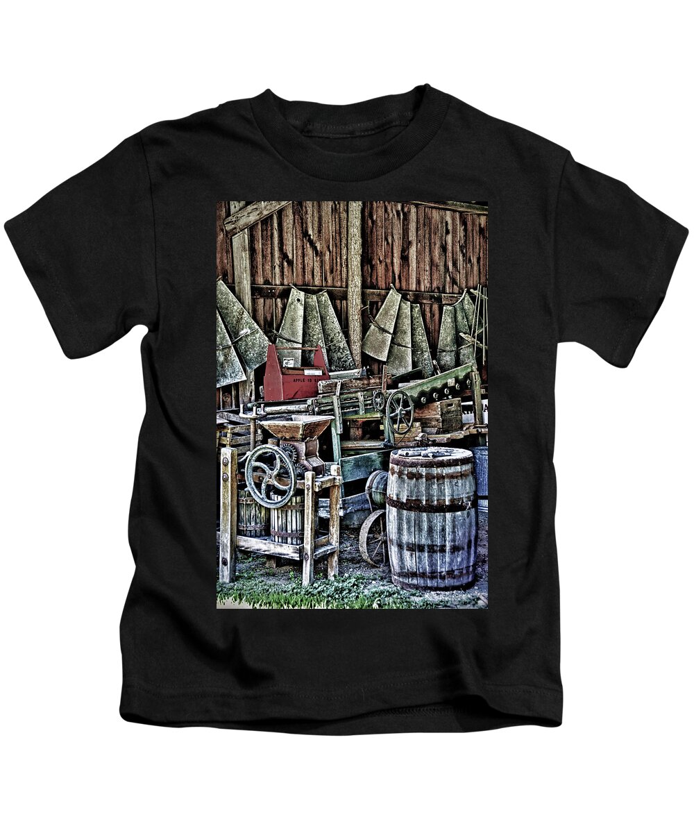 Barn Kids T-Shirt featuring the photograph Peek Inside the Barn by Pat Cook