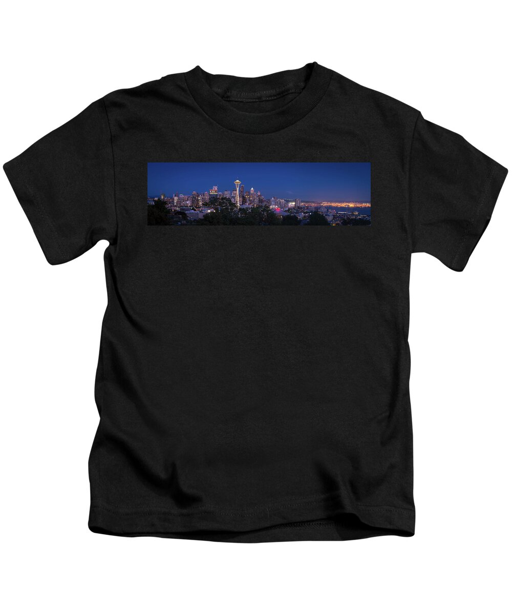 Seattle Kids T-Shirt featuring the photograph Seattle Panorama by Raf Winterpacht