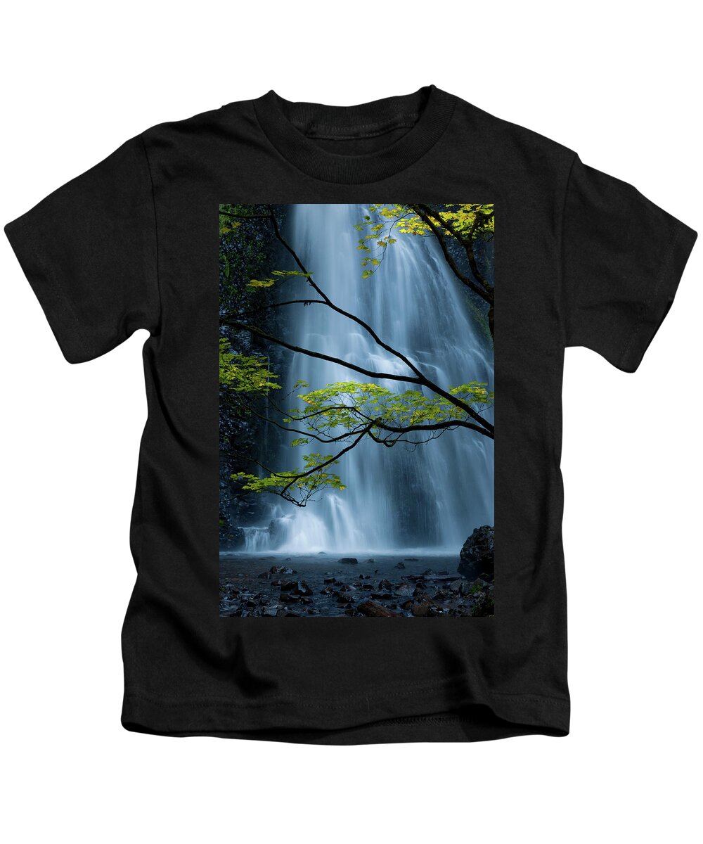 Waterfall Kids T-Shirt featuring the photograph Silver Fall by Andrew Kumler