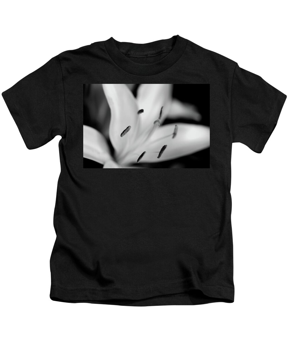 Stamens Monochrome Flower Kids T-Shirt featuring the photograph Stamens by Ian Sanders